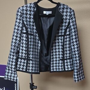 Women's Black and Gray Houndstooth Jacket